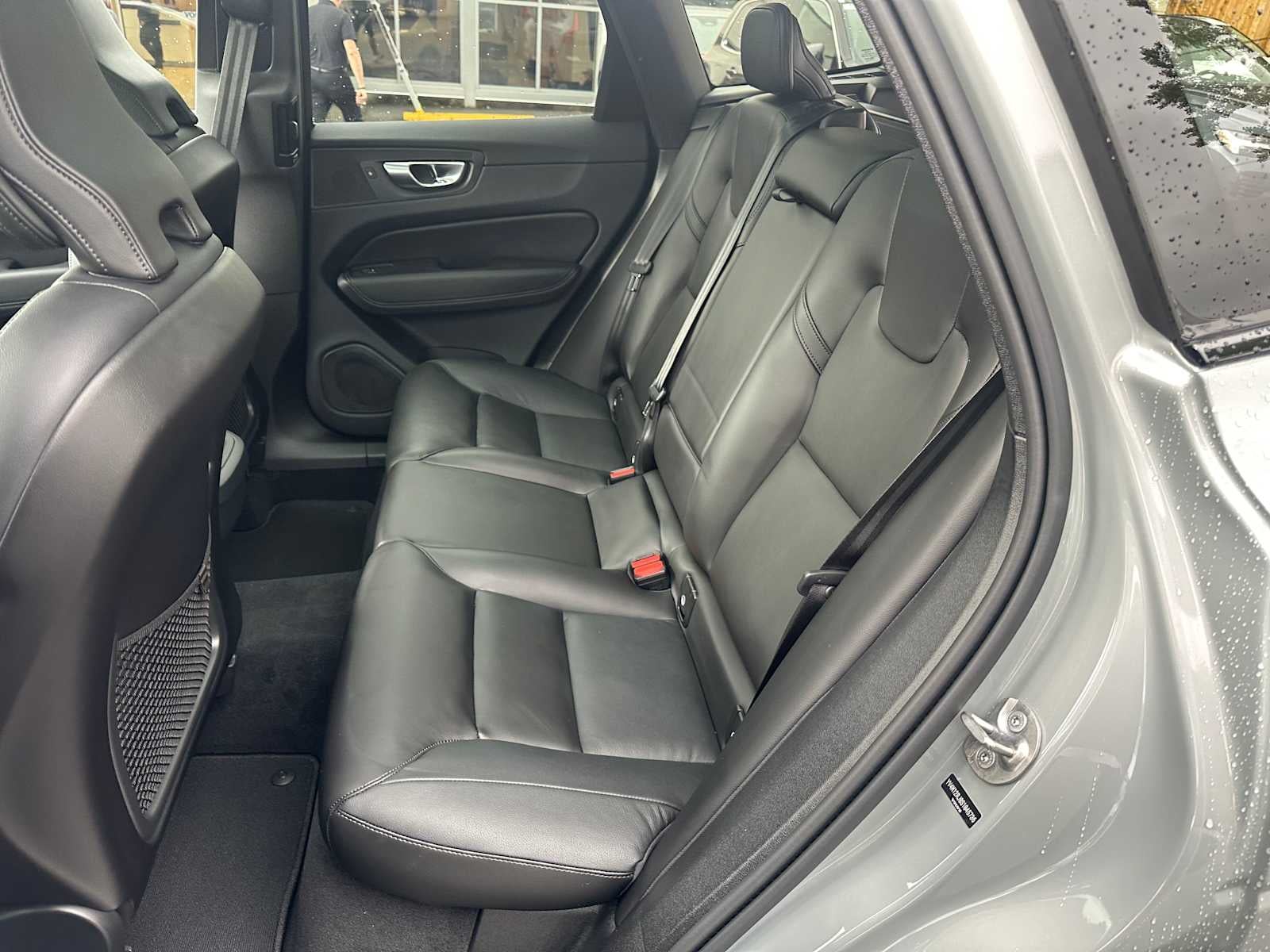 2025 Volvo XC60 Core