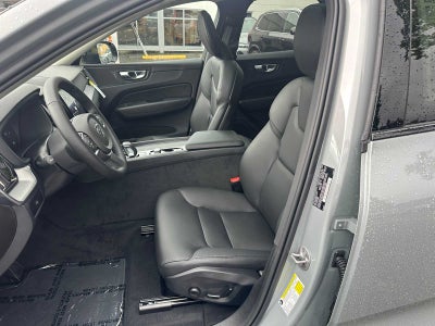 2025 Volvo XC60 Core
