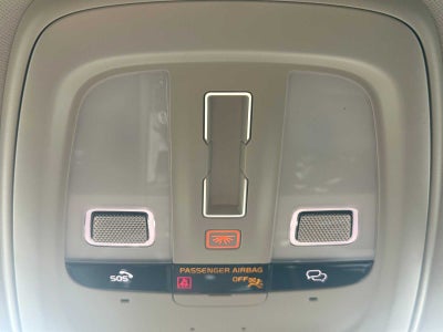 2025 Volvo XC60 Core