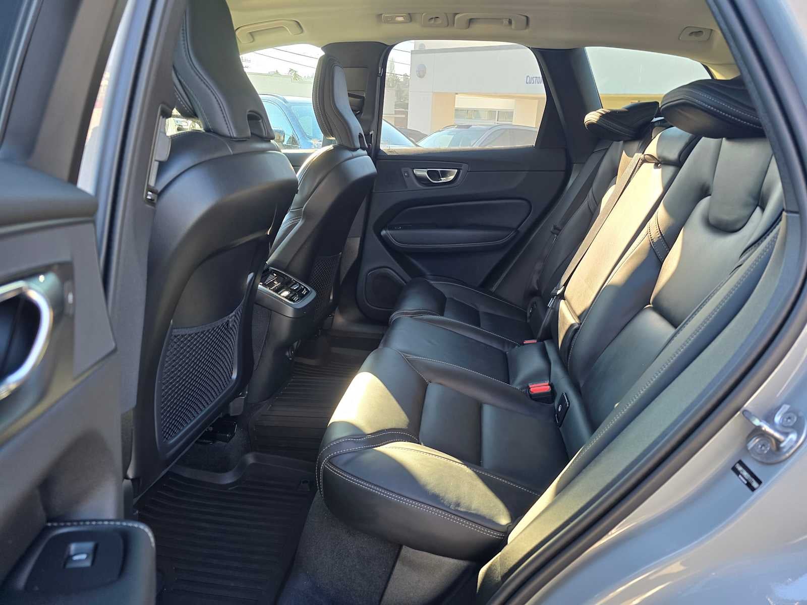 2025 Volvo XC60 Ultra