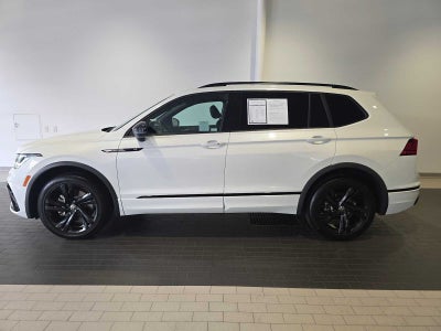 2023 Volkswagen Tiguan SE R-Line Black