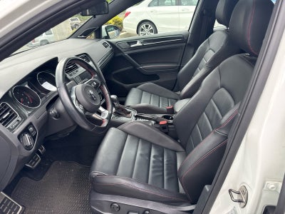 2017 Volkswagen Golf GTI Autobahn
