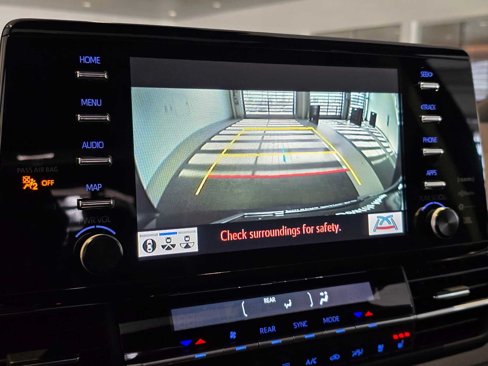 2023 Toyota Sienna Platinum