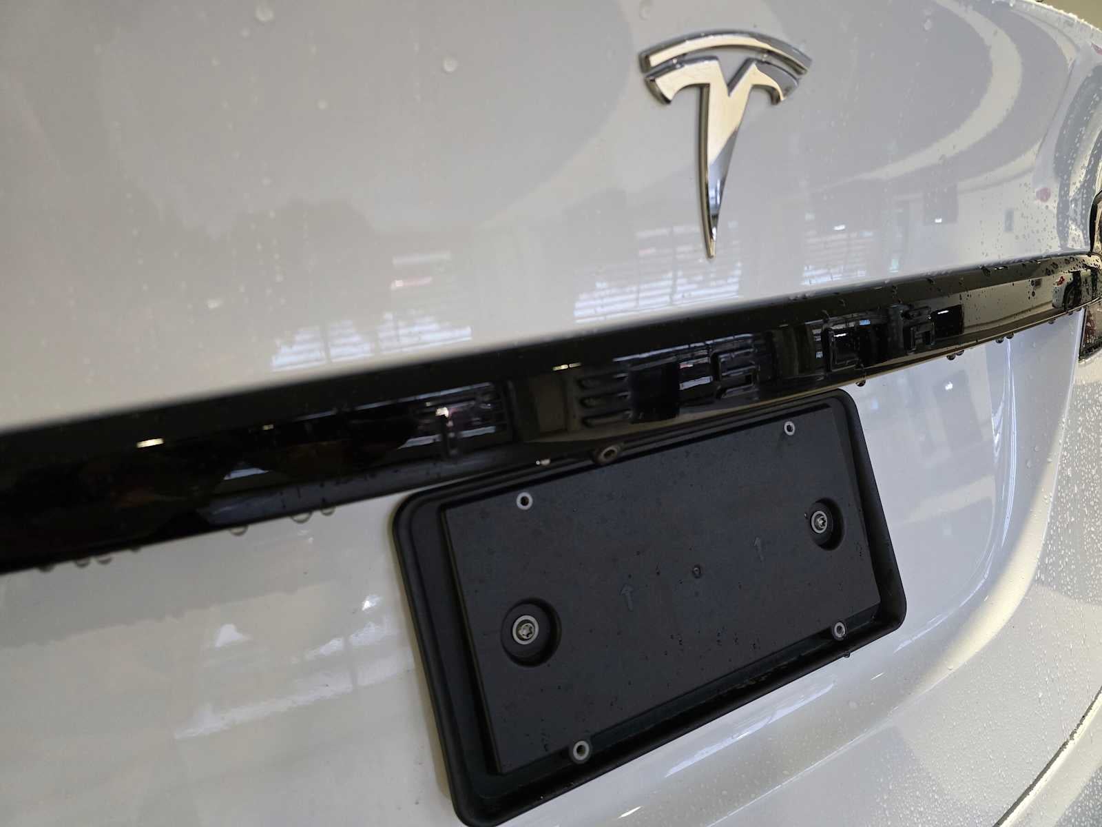 2023 Tesla Model X Standard Range