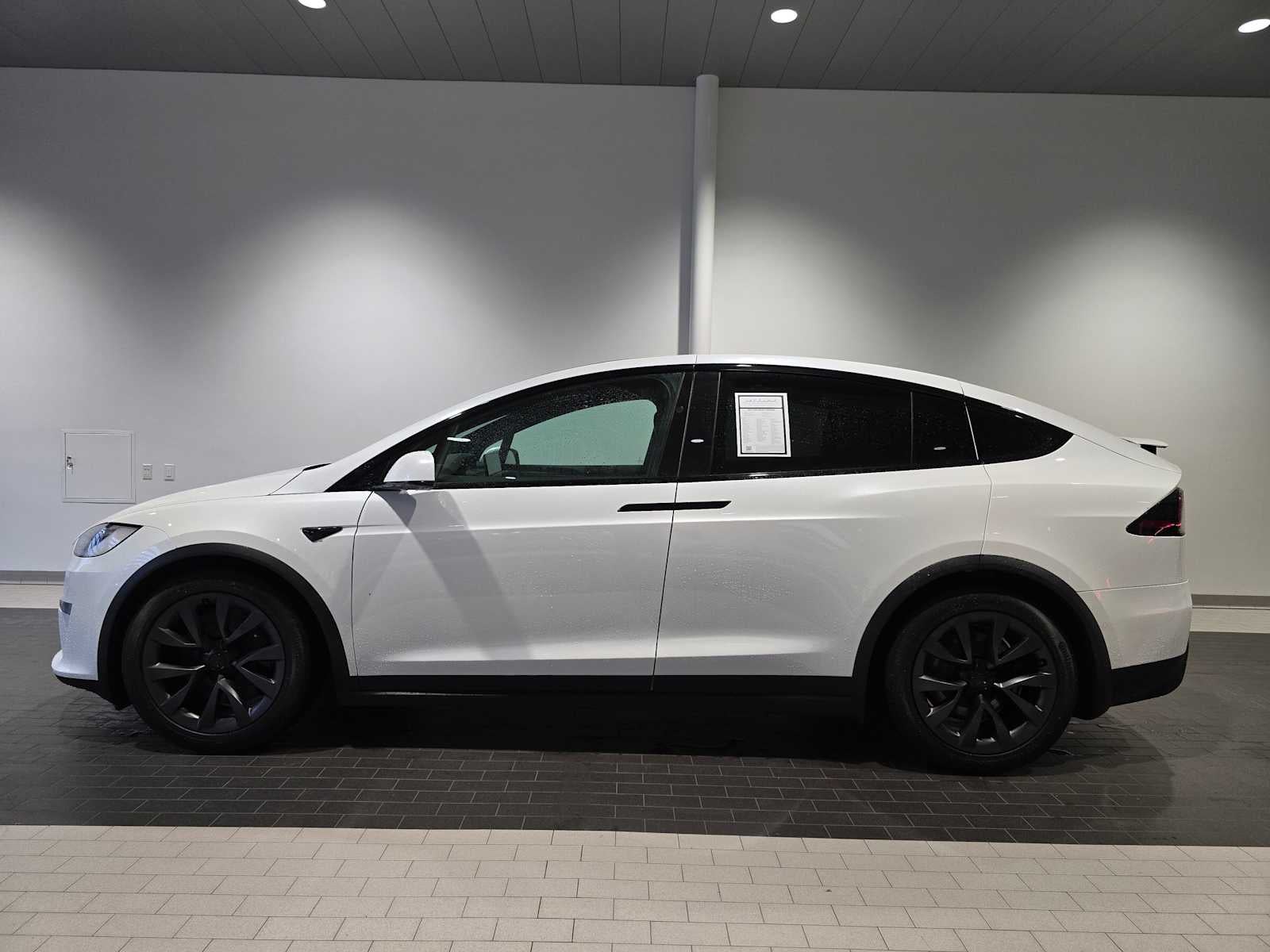 2023 Tesla Model X Standard Range