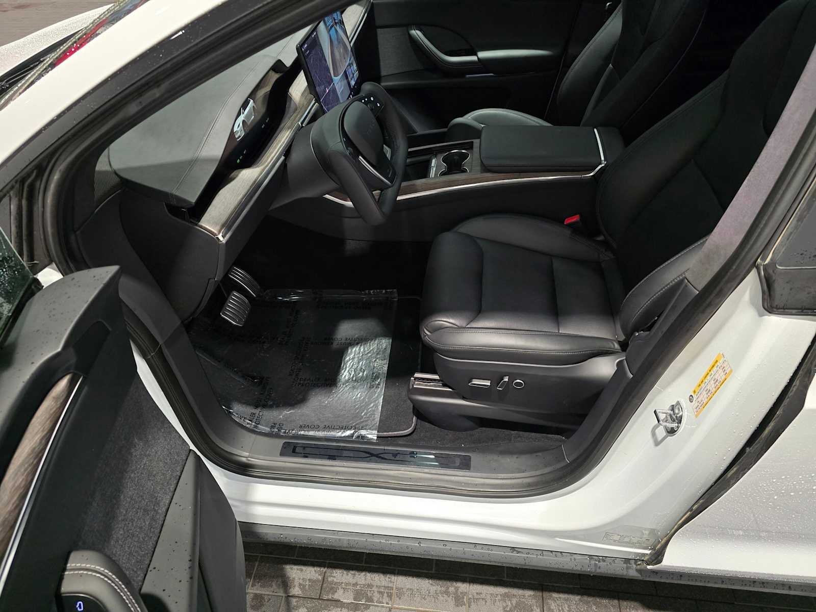 2023 Tesla Model X Standard Range