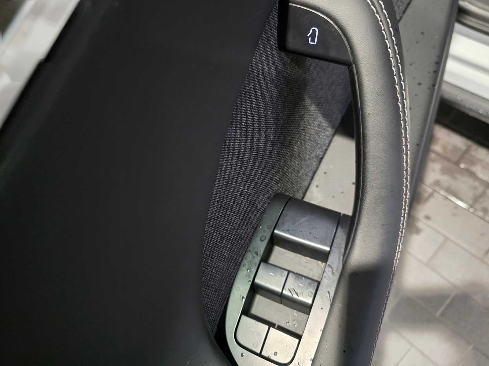 2023 Tesla Model X Standard Range