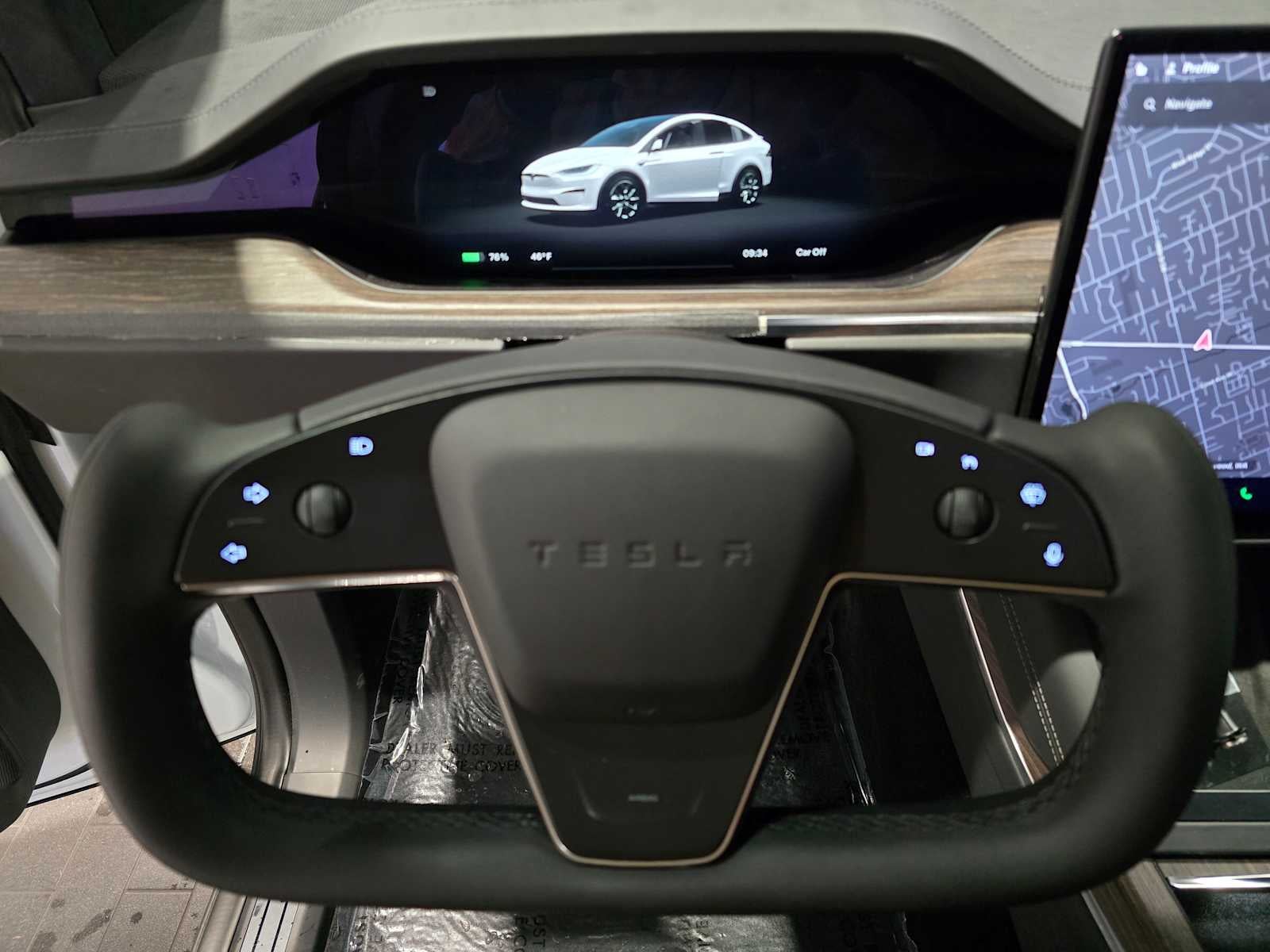 2023 Tesla Model X Standard Range