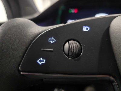 2023 Tesla Model X Standard Range