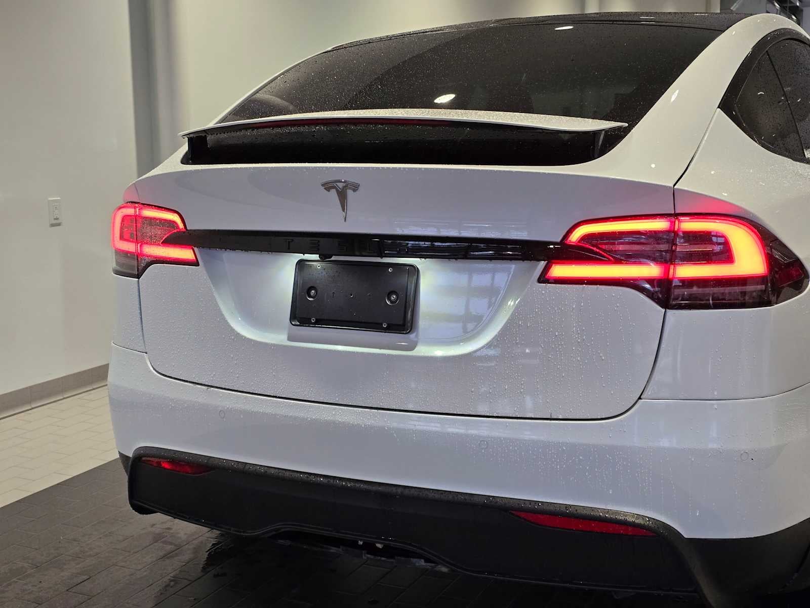 2023 Tesla Model X Standard Range
