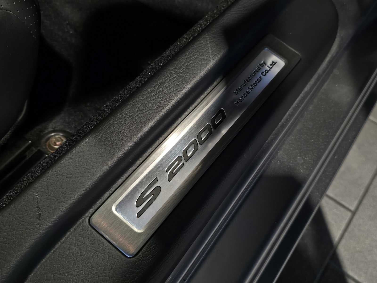 2004 Honda S2000 Base