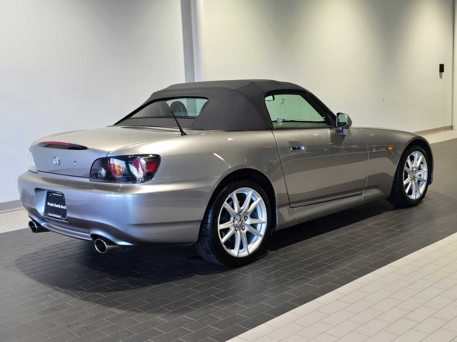 2004 Honda S2000 Base