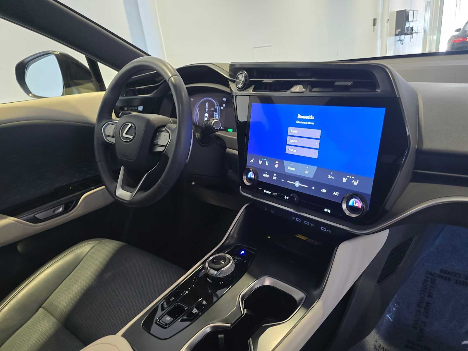 2023 Lexus RZ 450e Premium