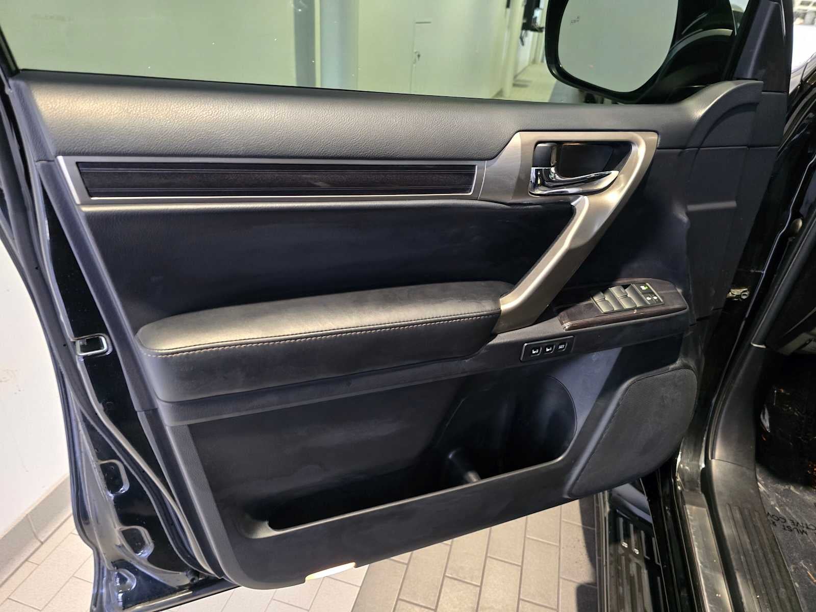2020 Lexus GX Premium