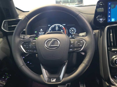 2026 Lexus LX 700h F SPORT Handling