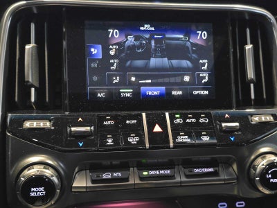 2026 Lexus LX 700h F SPORT Handling