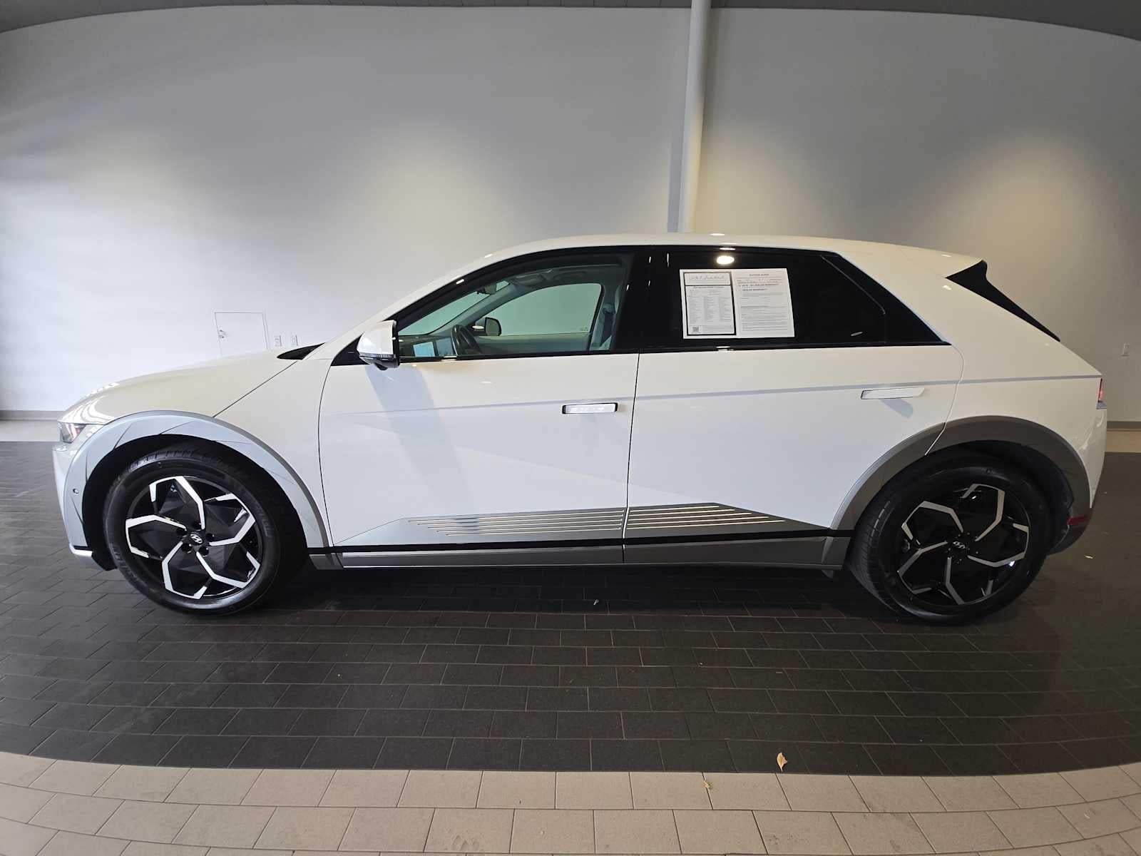2024 Hyundai IONIQ 5 Limited