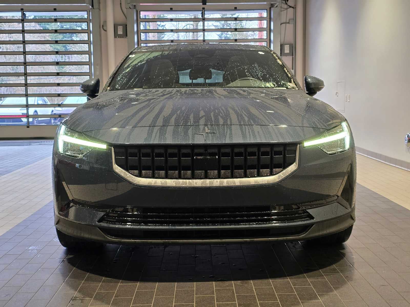 2022 Polestar 2 Base