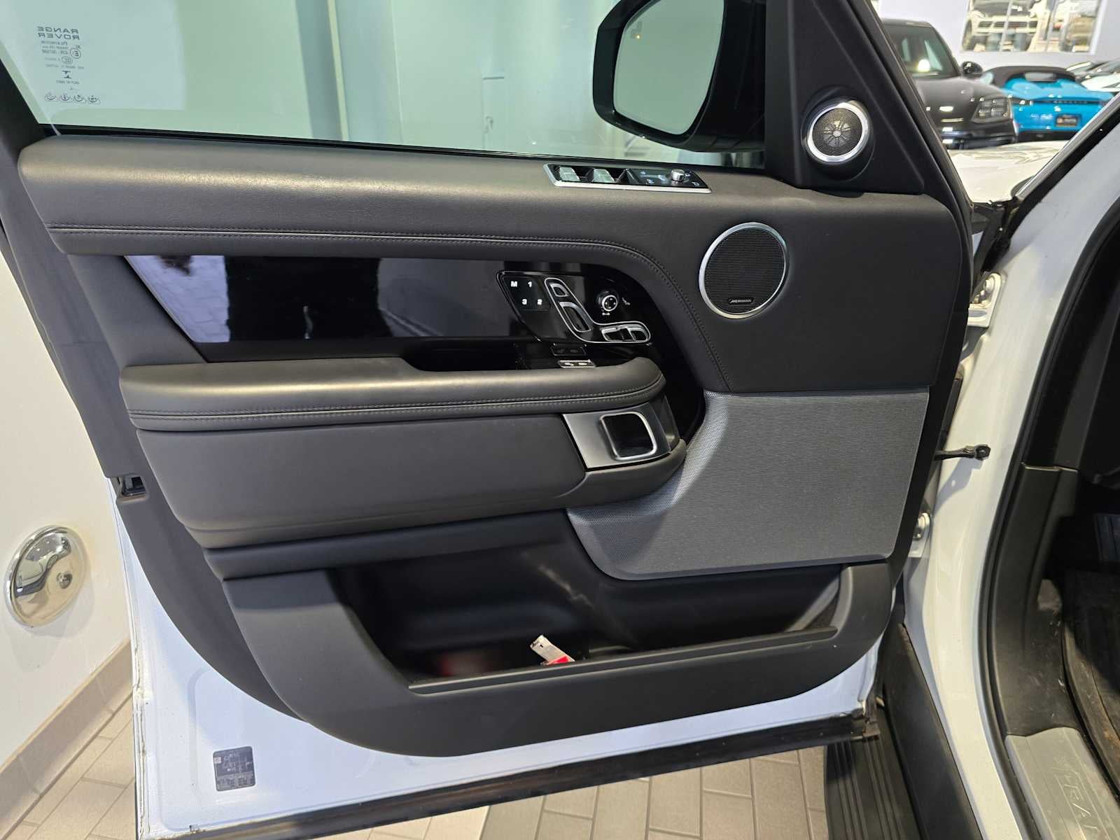 2019 Land Rover Range Rover Base