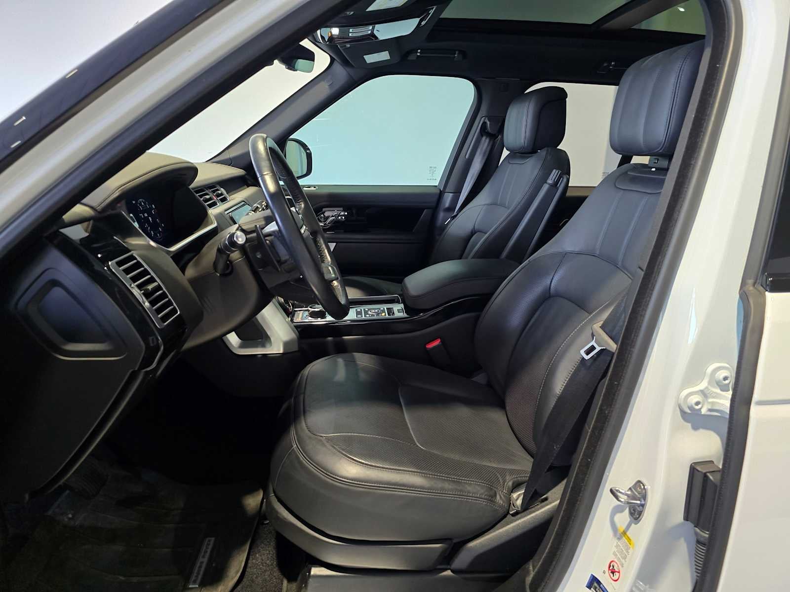 2019 Land Rover Range Rover Base