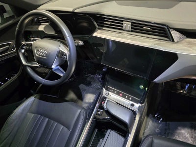 2023 Audi e-tron Premium Plus