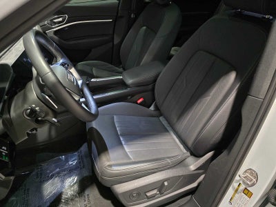 2023 Audi e-tron Premium Plus
