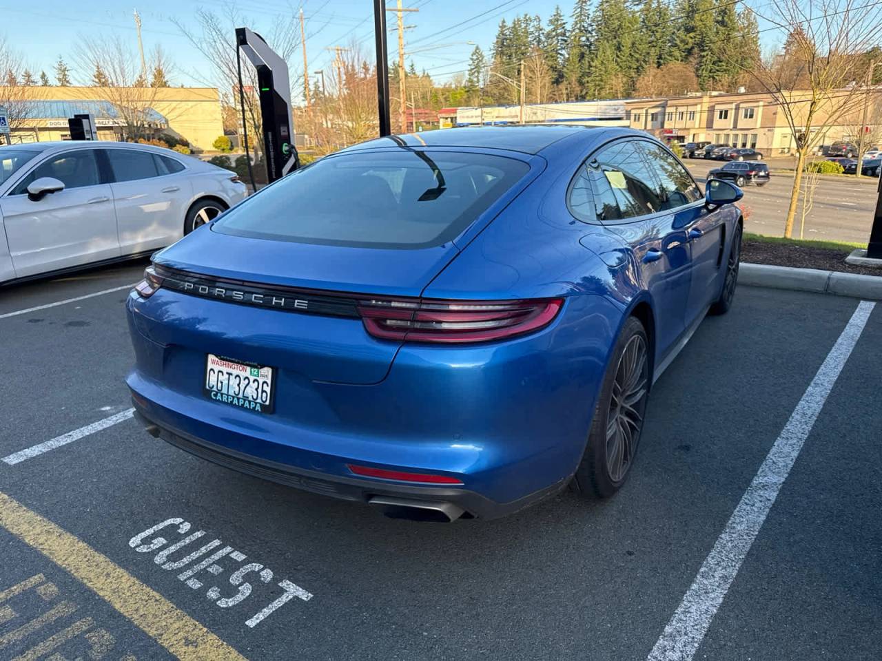 2018 Porsche Panamera 4