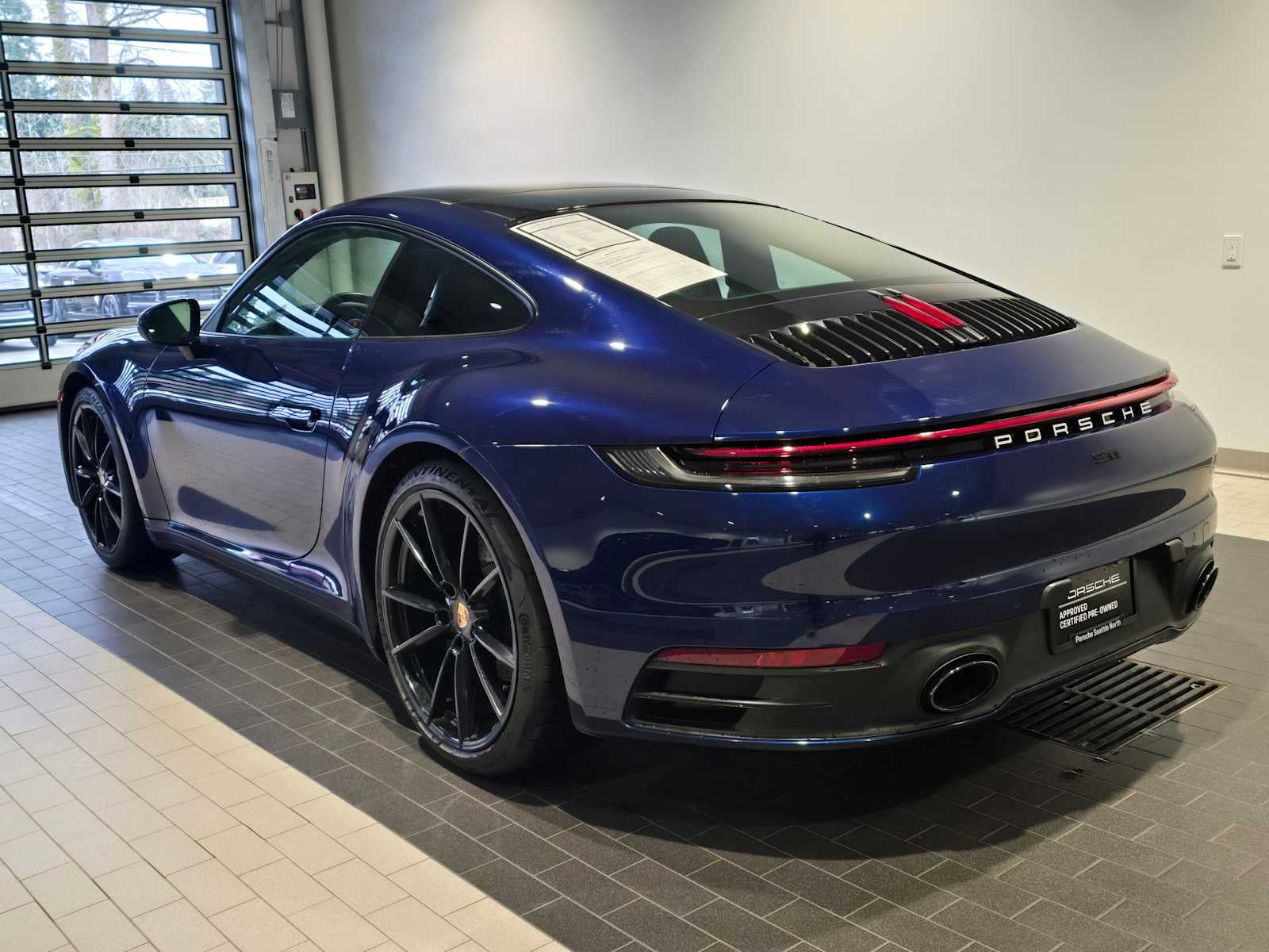 2020 Porsche 911 Carrera