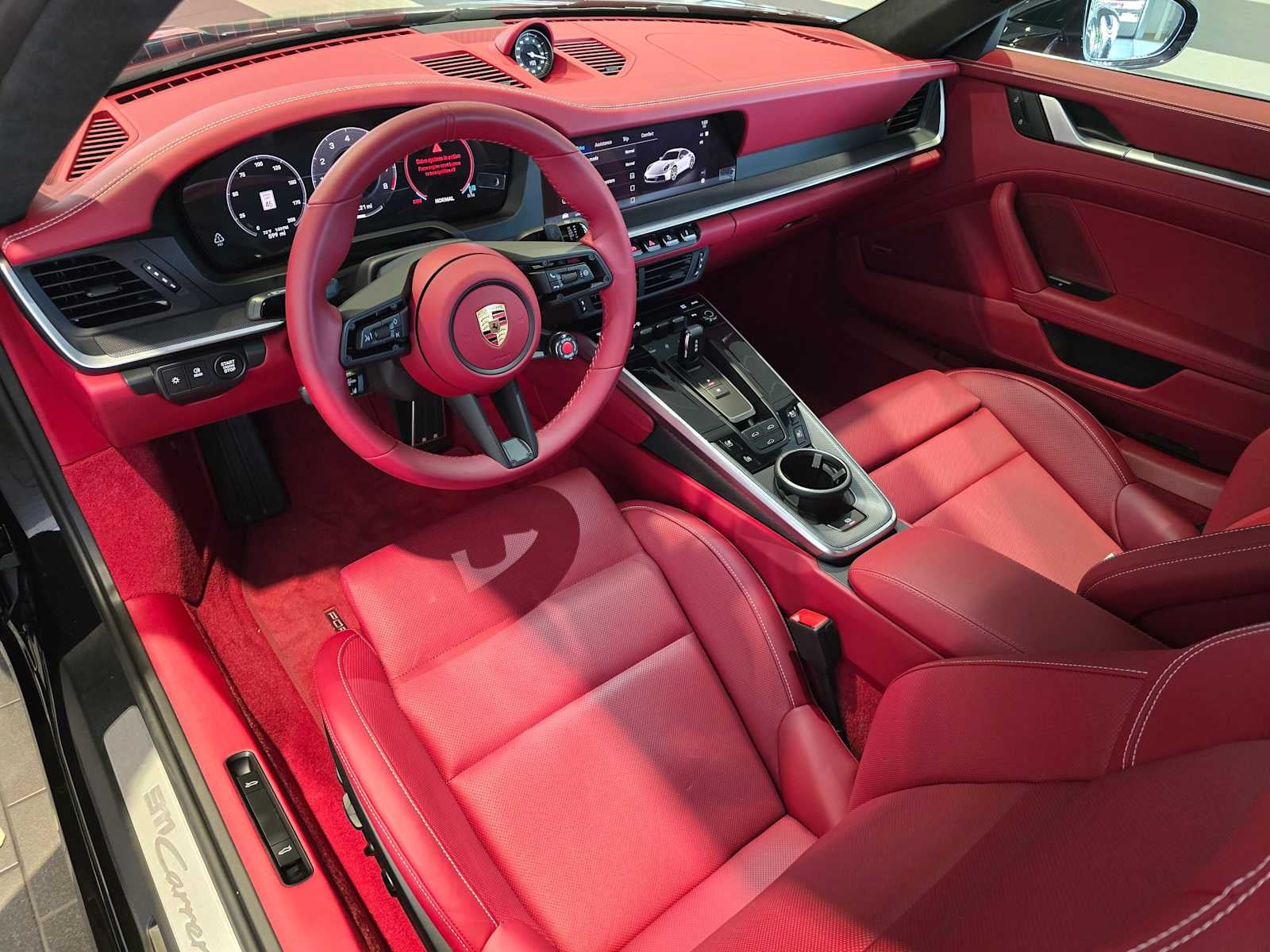 2025 Porsche 911 Carrera