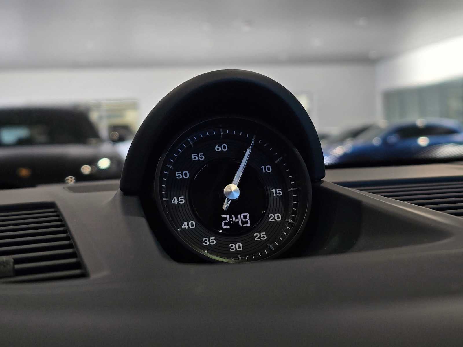 2025 Porsche 911 Carrera