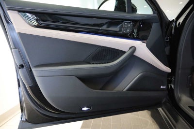 2025 Porsche Panamera Panamera 4