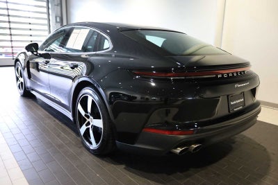 2025 Porsche Panamera Panamera 4