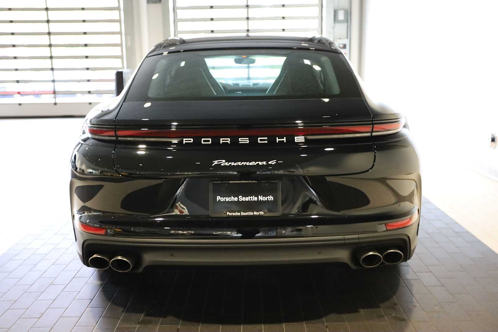 2025 Porsche Panamera Panamera 4