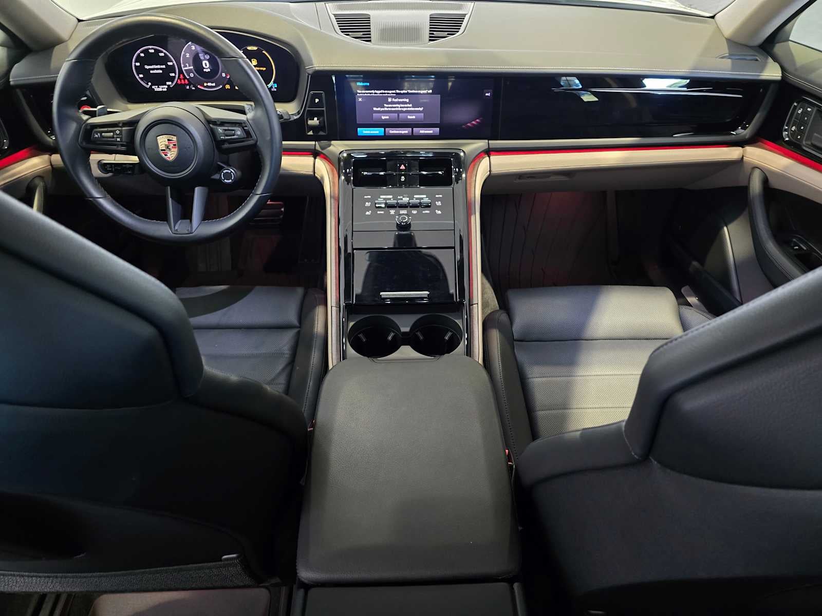 2024 Porsche Panamera 4