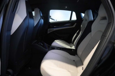 2025 Porsche Panamera Panamera