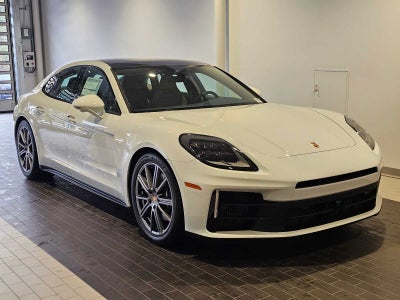 2025 Porsche Panamera 4