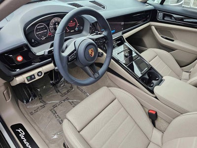 2025 Porsche Panamera Panamera 4