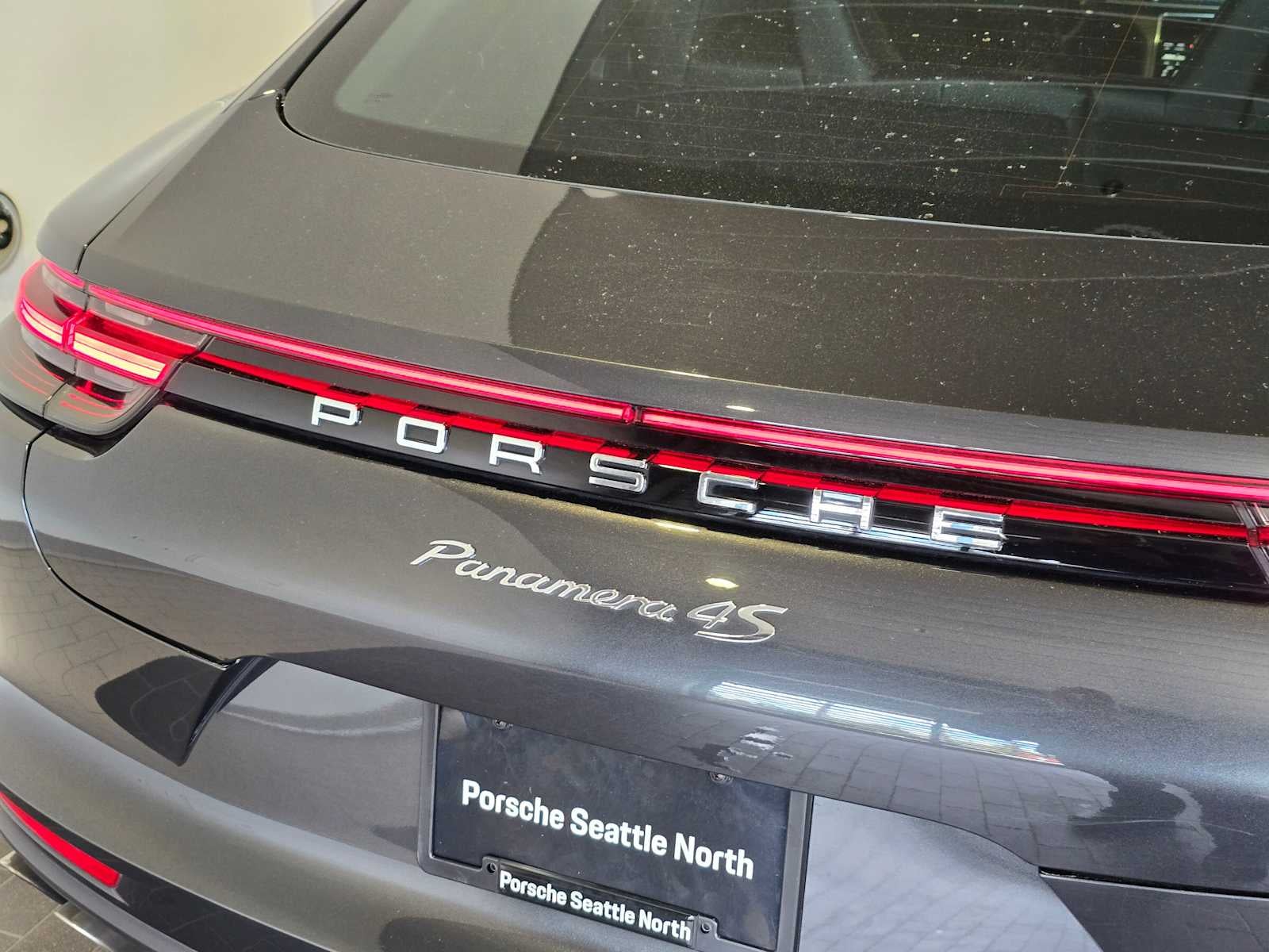 2018 Porsche Panamera 4S