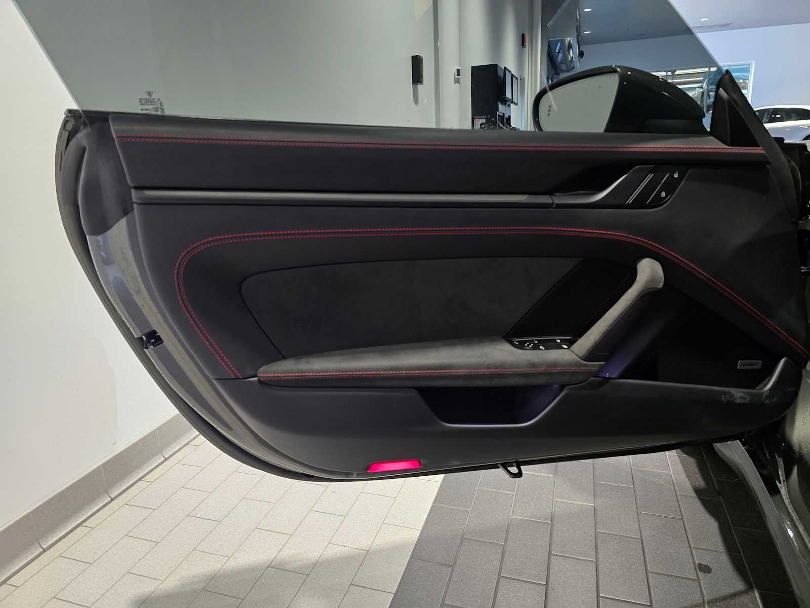 2023 Porsche 911 Carrera GTS