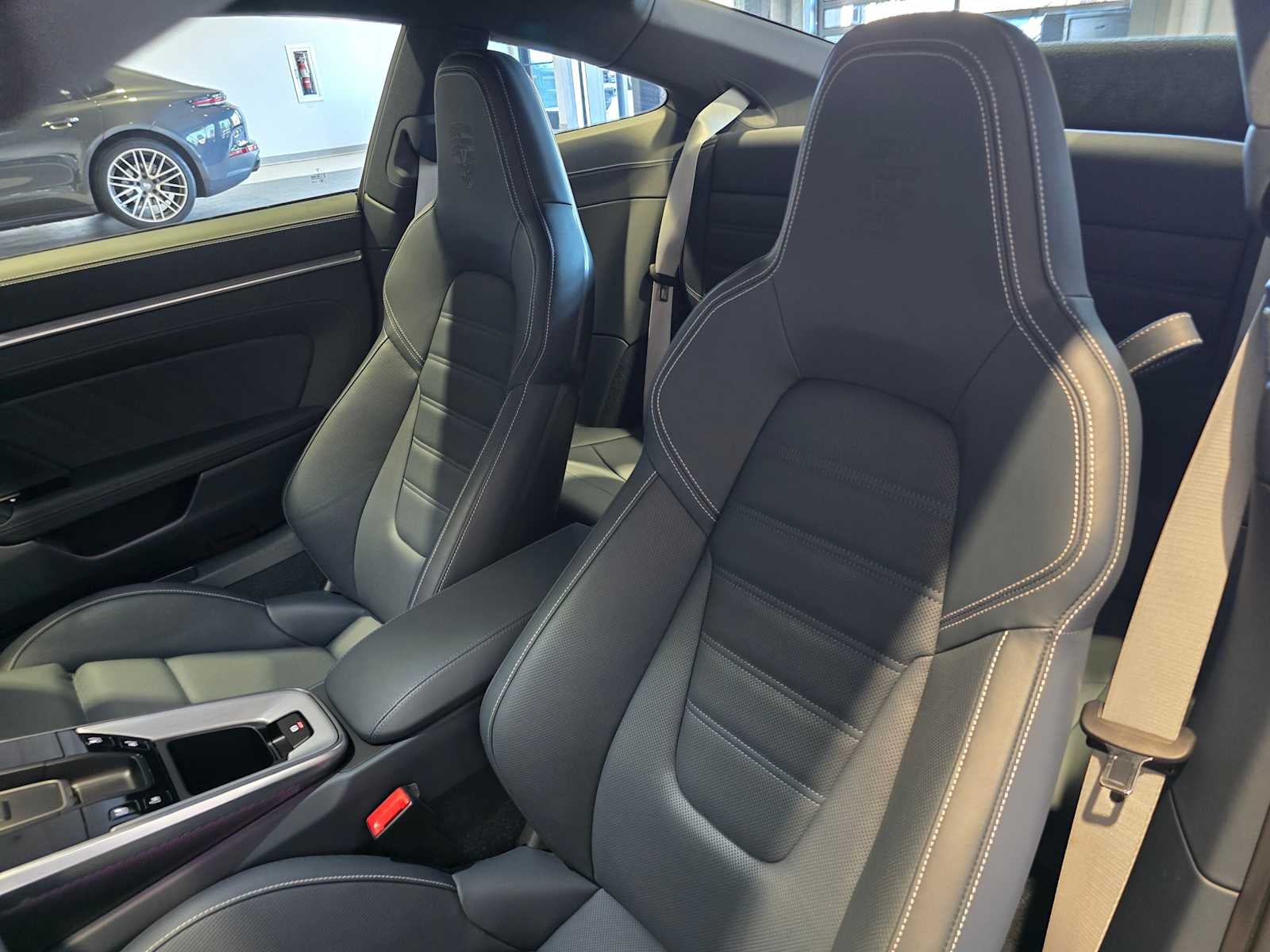 2024 Porsche 911 Carrera 4S