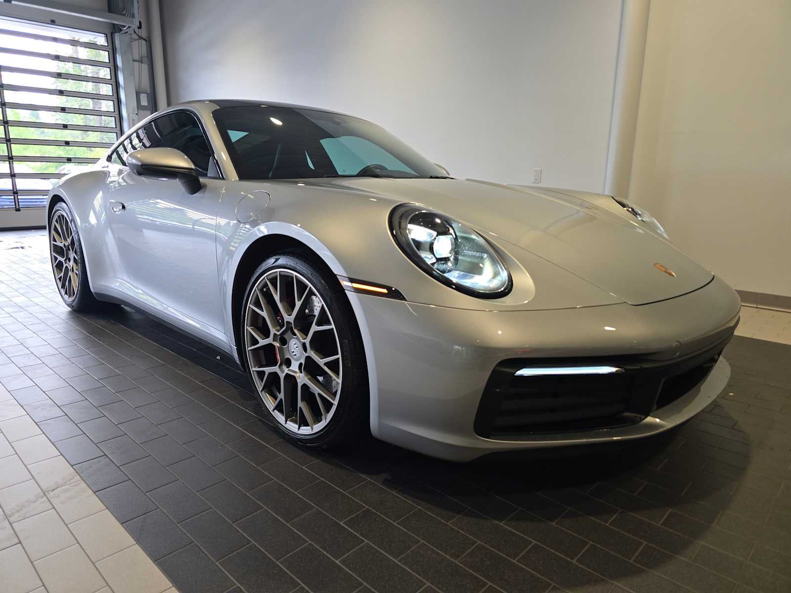 2023 Porsche 911 Carrera 4S