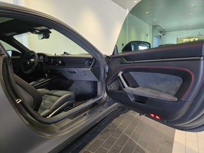 2024 Porsche 911 Carrera GTS