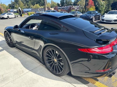 2014 Porsche 911 911 Carrera 4S Coupe