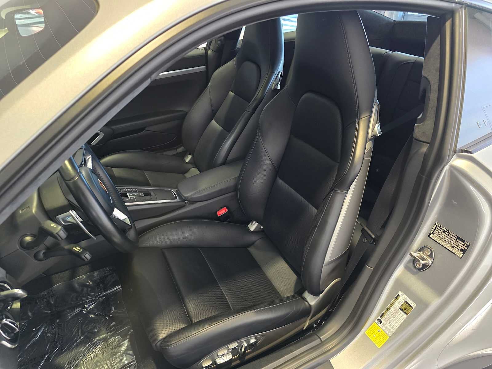 2017 Porsche 911 Carrera 4S