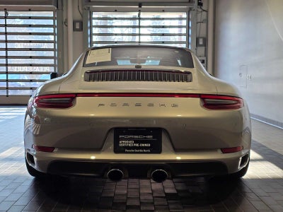 2017 Porsche 911 Carrera 4S