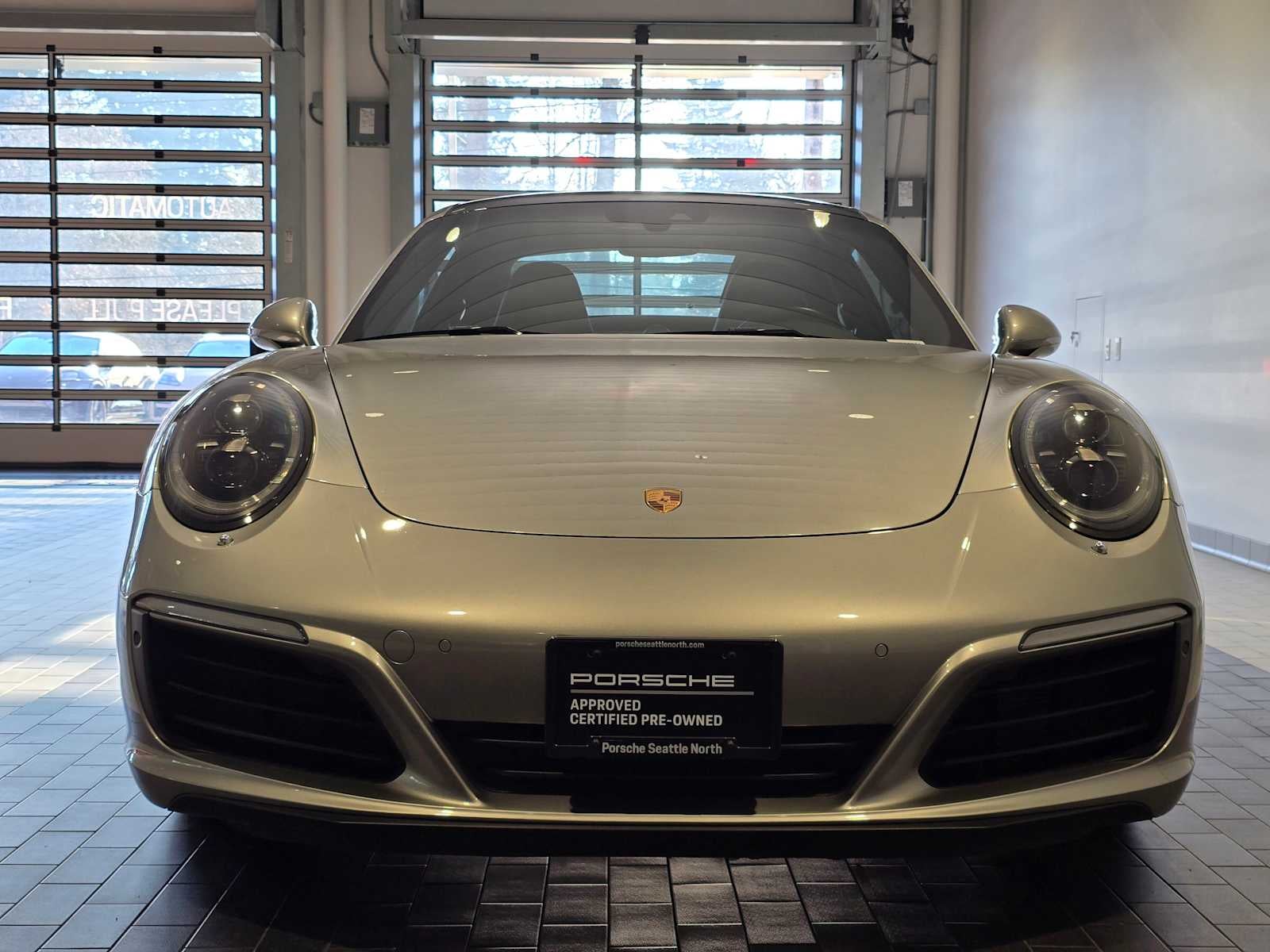 2017 Porsche 911 Carrera 4S