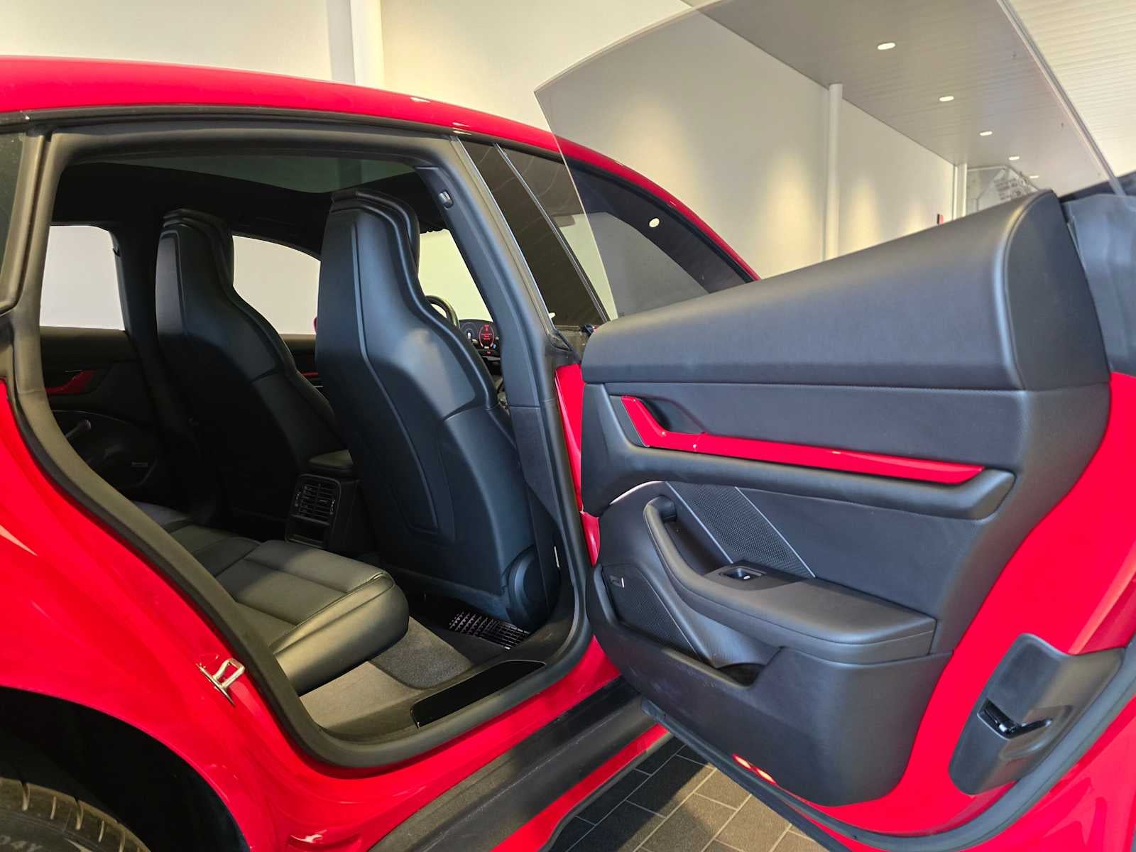 2023 Porsche Taycan 4S