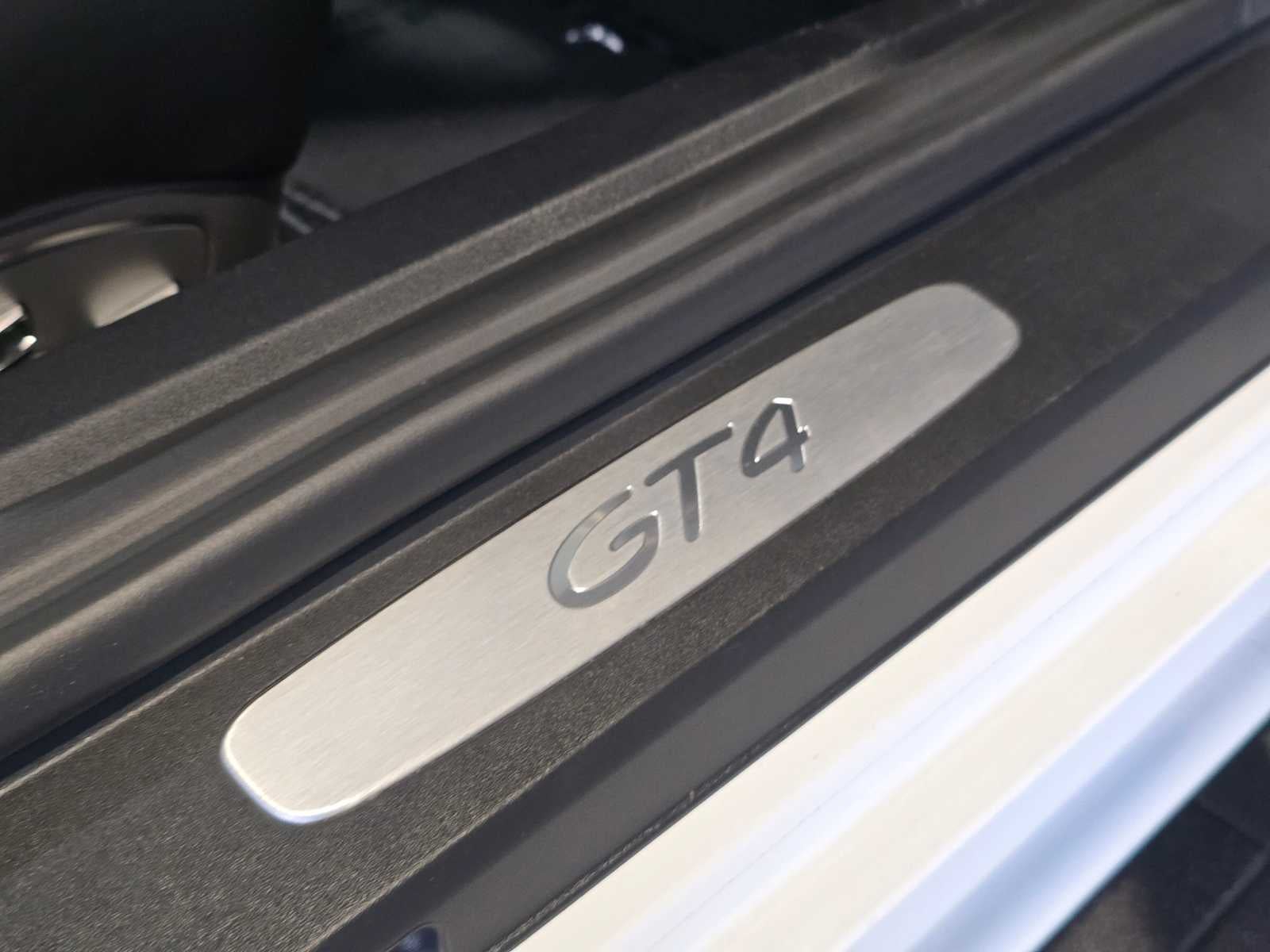 2016 Porsche Cayman Cayman GT4