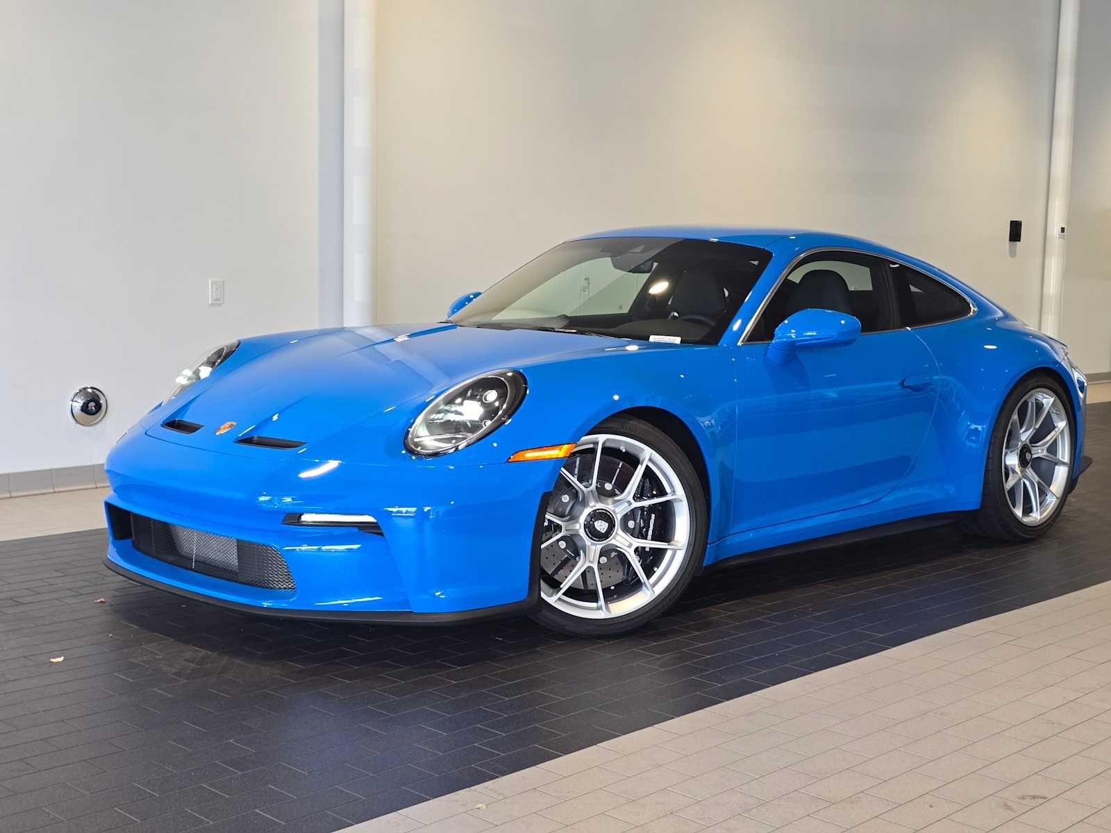 2022 Porsche 911 911 GT3 with Touring Package