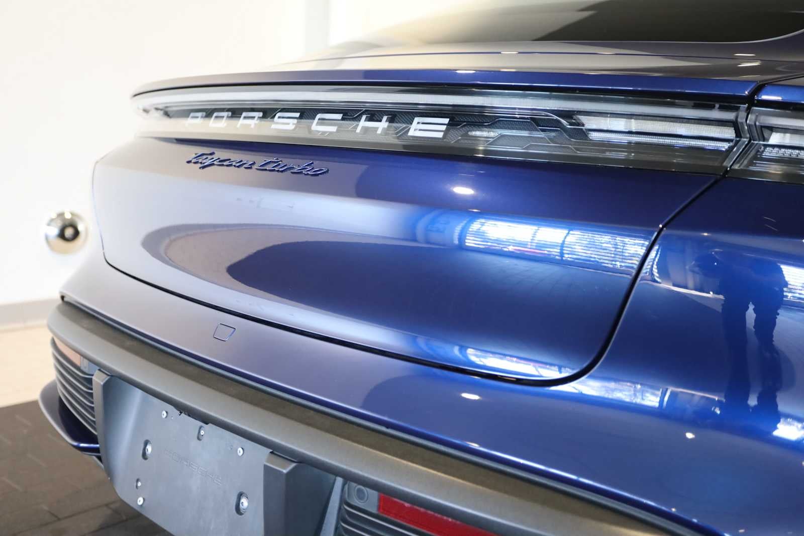 2020 Porsche Taycan Taycan Turbo